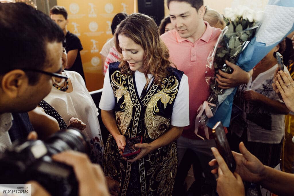 Елизавета Боярская: Не терять связь с корнями, семьей, Ташкентом