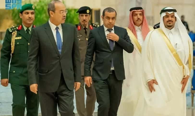 Премьер-министр Узбекистана совершил умру