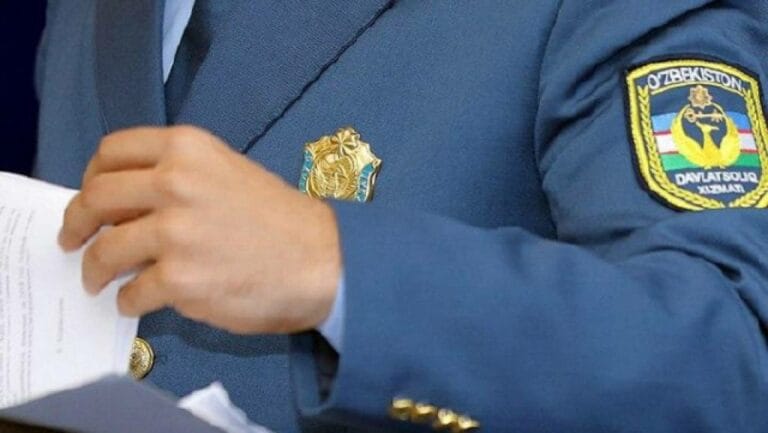 «Soliq xizmati fidoyisi» ko‘krak nishoni kimlarga beriladi