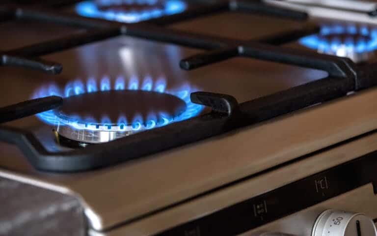 Жители Янгихаётского района Ташкента остались без газа