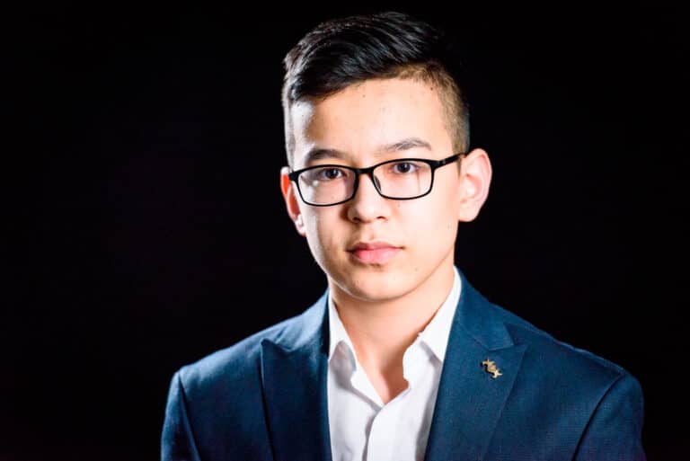 Абдусатторов вновь выиграл турнир Prague International Chess Festival