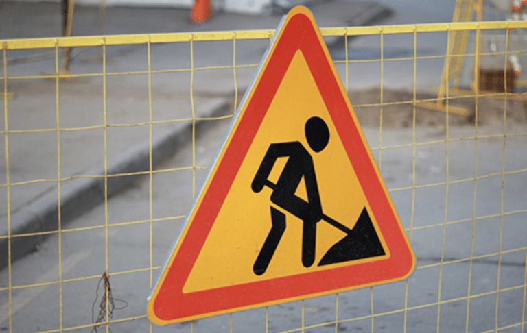 Узбекистанцы смогут заработать на информации о нарушениях при дорожном ремонте