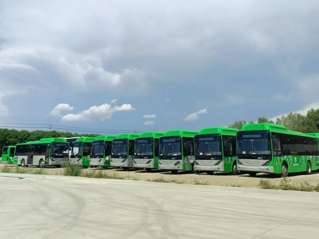 Xitoydan Namanganga 36 ta yoʻlovchi tashish avtobuslari olib kelinmoqda