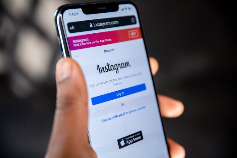 Instagram “Odnoklassniki”dagi funksiyani sinovdan o‘tkazmoqda