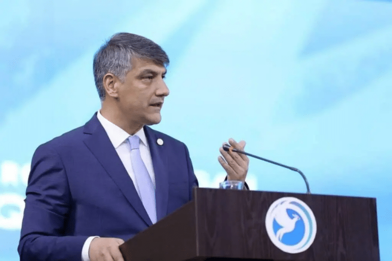 Alisher Qodirov futbol bo‘yicha milliy terma jamoani tanqid qildi