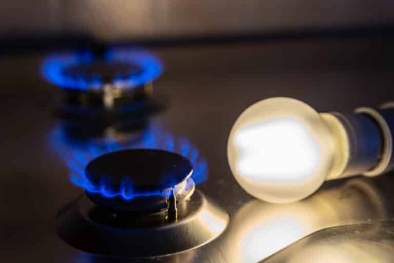 Gaz va svet uchun kompensatsiyaga arizalar qabuli boshlandi