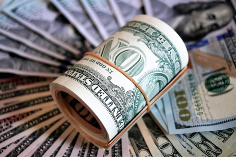 Dollar kursi yana ko‘tarildi