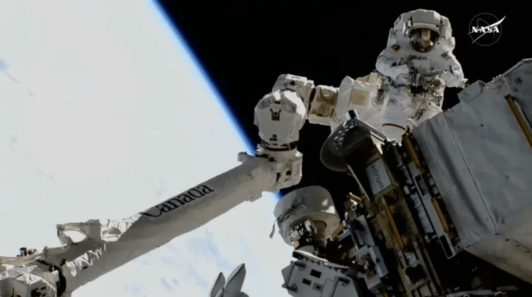 Nosozliklar tufayli kosmosda qolib ketgan ikki astronavt Yerga rejadan avvalroq qaytariladi