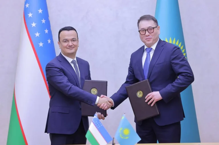 Uzbekistan and Kazakhstan Set $10 Bn Trade Turnover Target