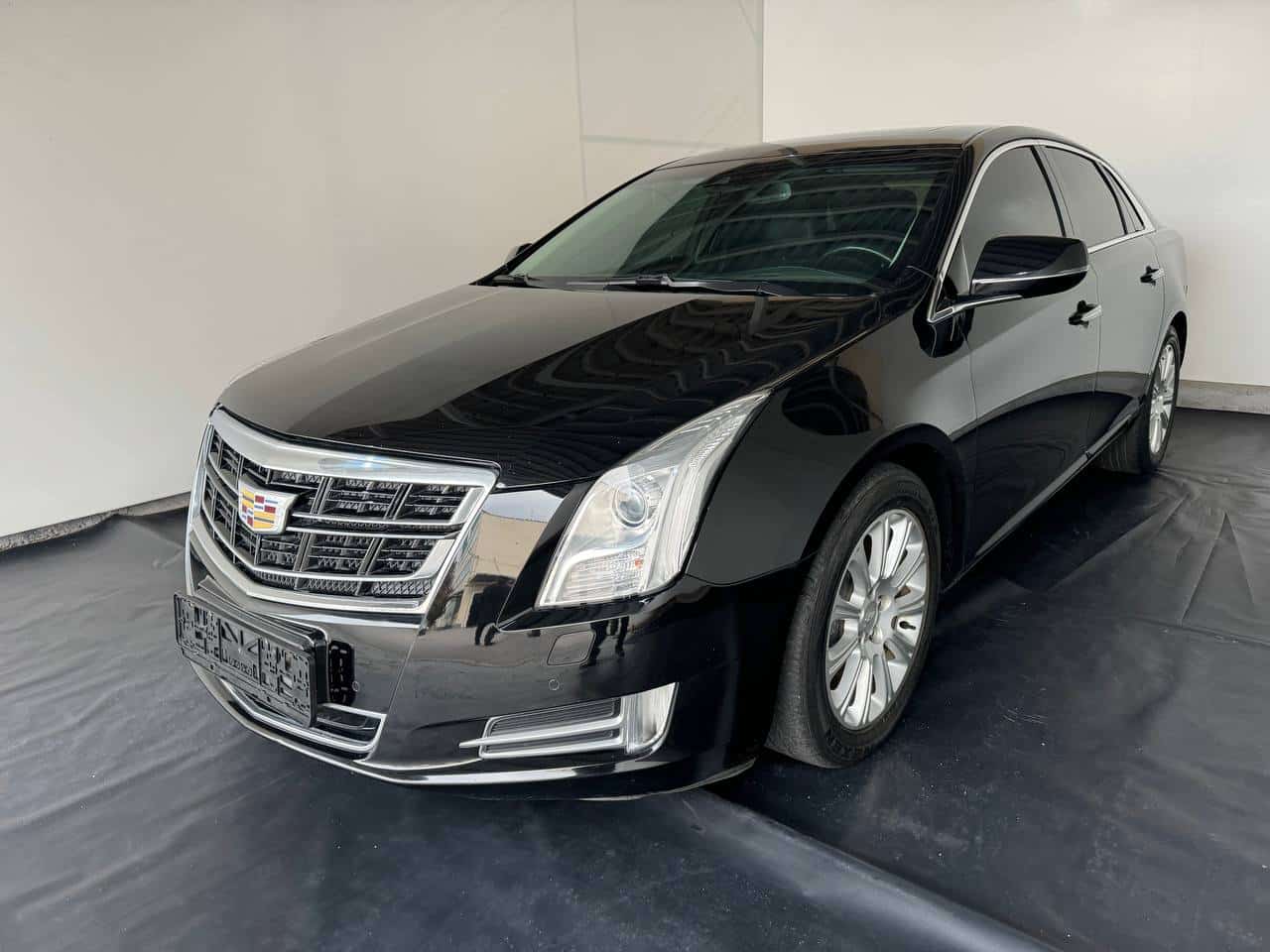Cadillac XTS Администрации президента Узбекистана