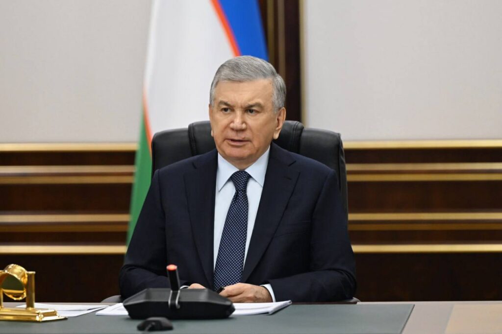 Shavkat mirziyoyev qishloq xo‘jaligidagi loyihalar taqdimoti bilan tanishdi
