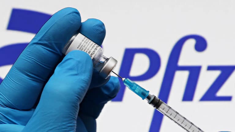 Pfizer купит права на лекарство от рака за $1,25 млрд