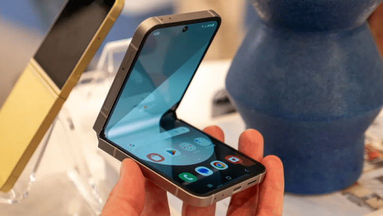 Samsung Galaxy Z Flip 7 kompaniyaning birinchi 3nm Exynos chipiga ega buklanadigan smartfoni bo‘ladi