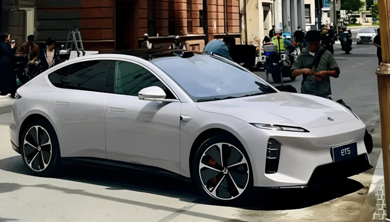 Nio ET5 2025 sun'iy intellekt bilan taqdim etildi