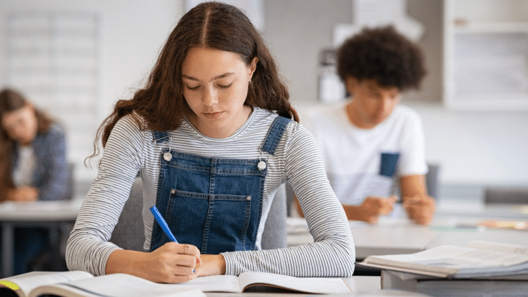 “TOP-100” universitetlarga o‘qishga kirganlarga imtihonsiz stipendiyalar ajratiladi