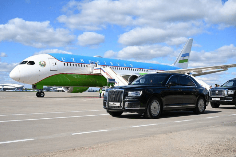 Shavkat Mirziyoyev rasmiy tashrif bilan Moskvada