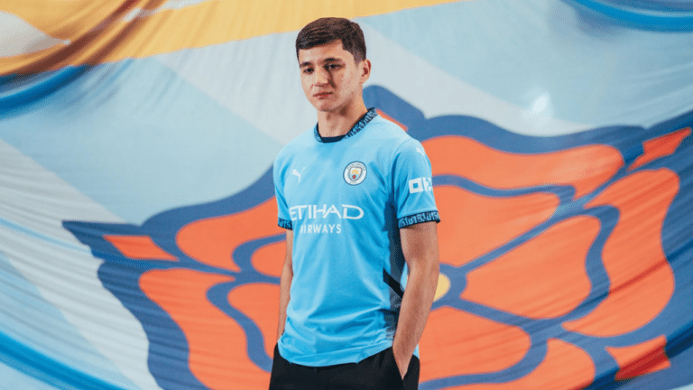 Husanov “Manchester Siti”ning eng yaxshi o‘yinchisiga nomzod bo‘la olmadi