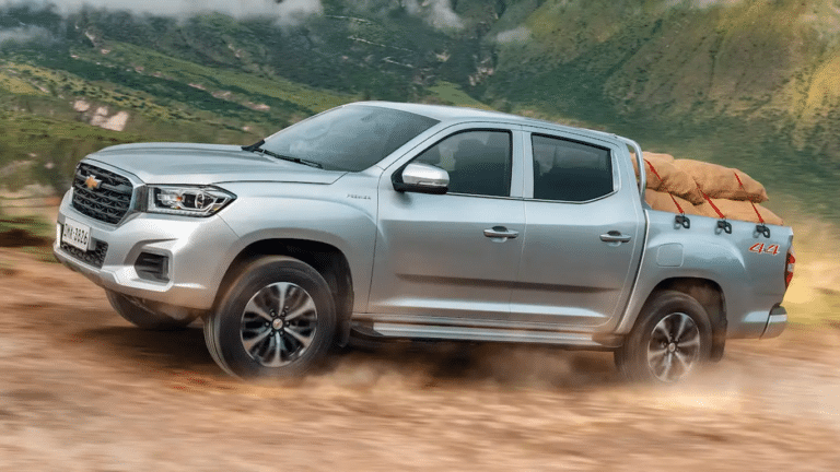 Sirli Chevrolet pikapi Kolumbiyada sinovdan o‘tdi