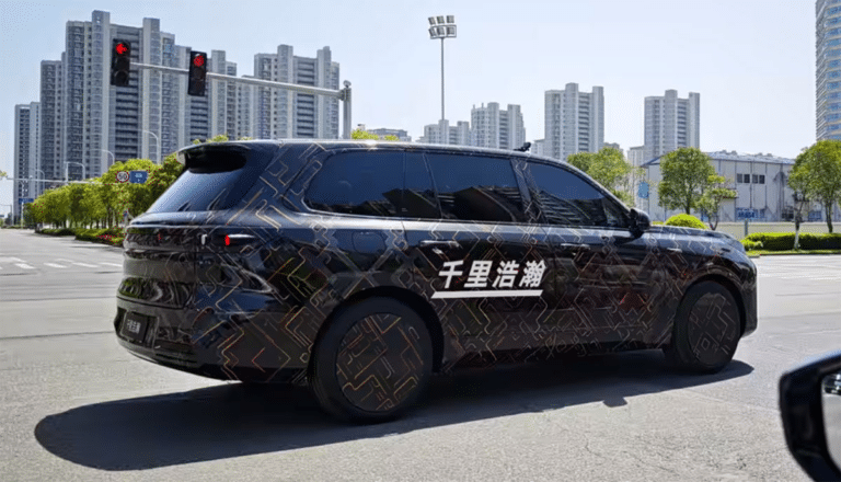 Geely Galaxy M9 avtomobili qachon taqdim etiladi