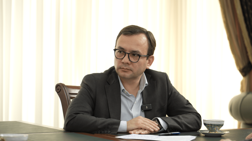 Миршохид Асланов