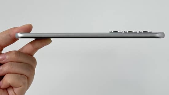 Infinix HOT 60 Pro+ Galaxy S25 Edge bilan taqqoslandi