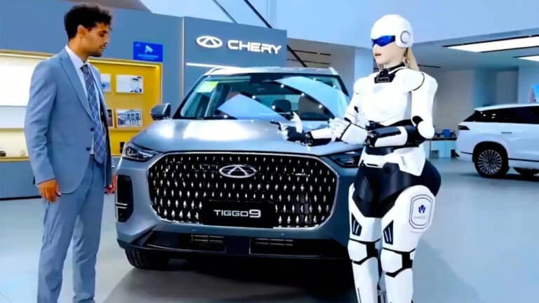 Chery avtosalonlari endi mijozlarga odamsimon robotlar bilan xizmat qiladi