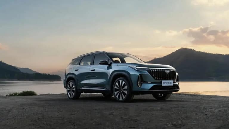 Geely Atlas krossoveri to‘rtinchi avlodining rasmiy sotuvi boshlandi