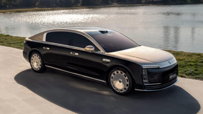 Maybach’ga Xitoycha javob: Huawei Maextro S800 30-may kuni taqdim etiladi