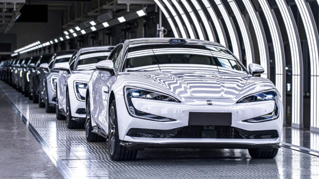 BYD Yangwang U7