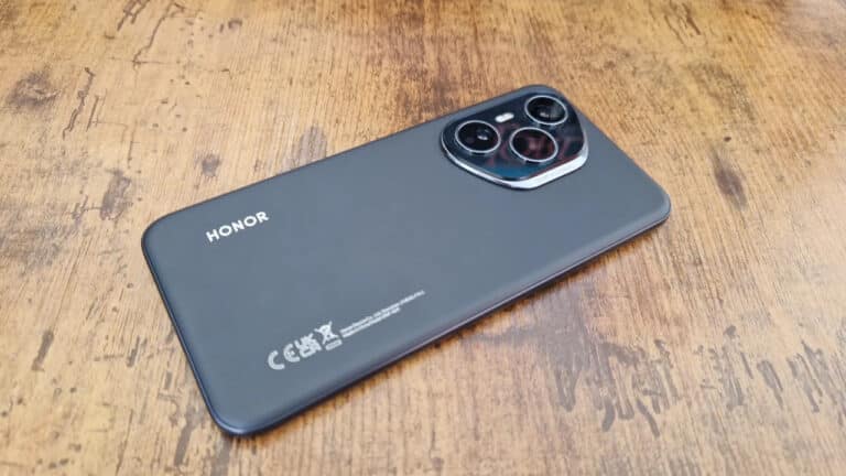 Honor 400 Pro Xitoyda 7200 mA/soat bilan sotuvga chiqdi