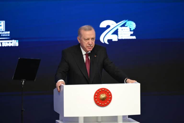 Islom dunyosi iqtisodiy salohiyatidan toʻliq foydalana olmayapti — Erdoʻgʻon