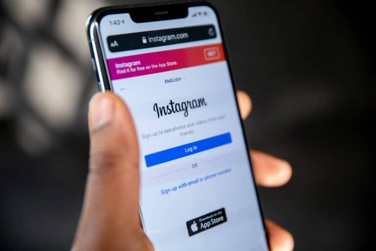 Instagram посчитал опасным пост Дурова с цитатой Марка Аврелия