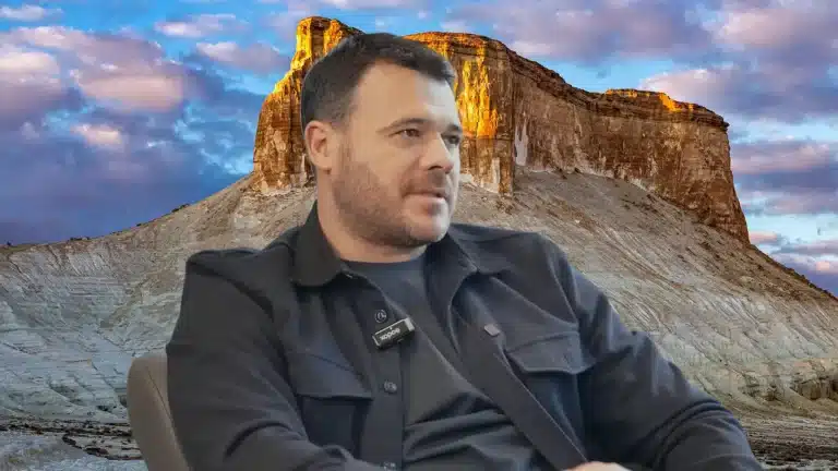 Qozog‘istonliklar Eminning Bo‘zjirada mehmonxona qurishiga qarshi chiqmoqda