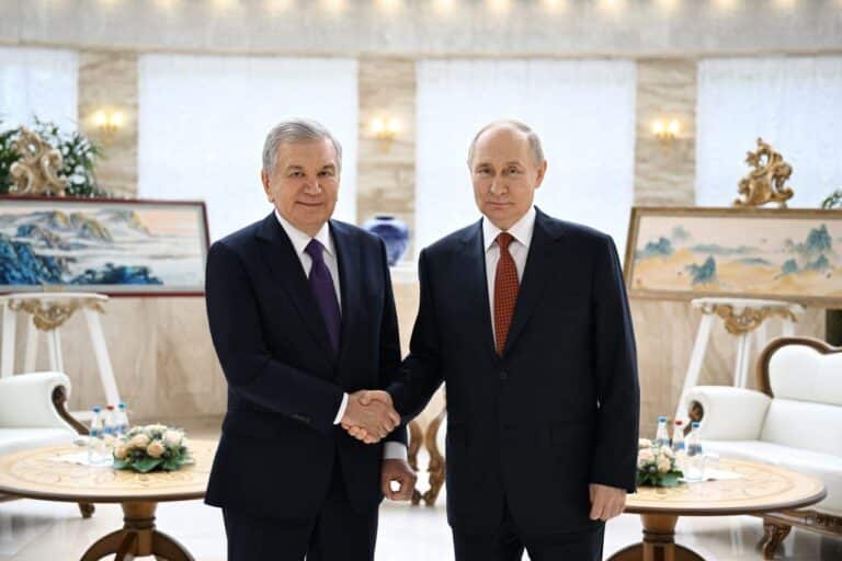 Мирзиёев и Путин обсудили сотрудничество на полях саммита ЕАЭС