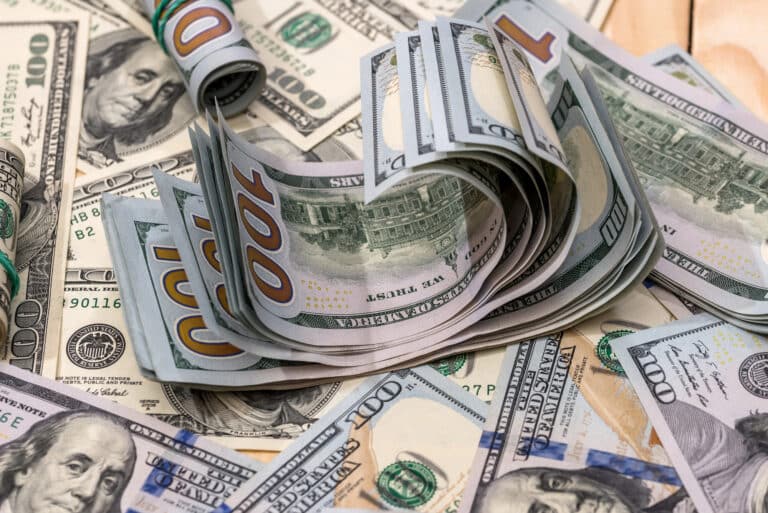 Dollarga «jon kirdi»