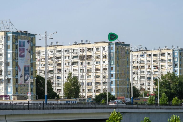 Cильный ветер с пылью ожидается в Ташкенте
