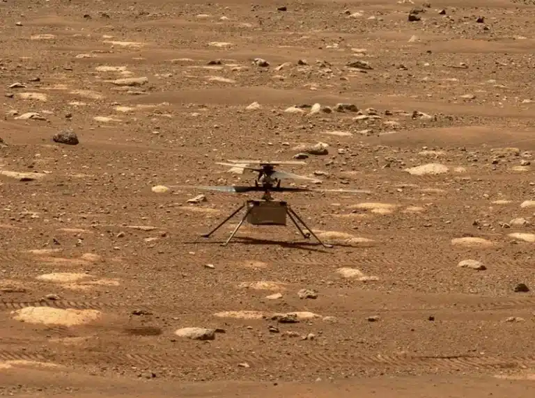 Xitoy Marsga robot dron yuboradi