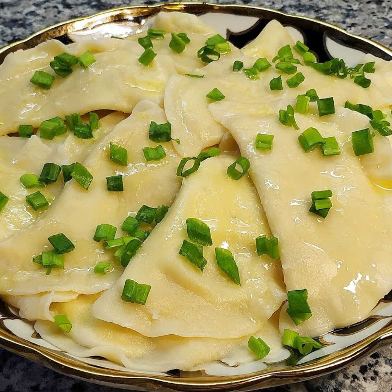 Katta xoroz bir etuk semiz eshak