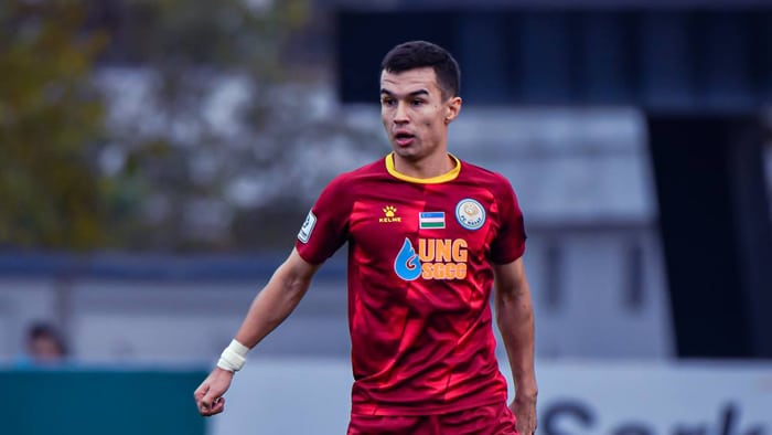 Akmal Mozgovoyga Qatar va BAAdan takliflar bor