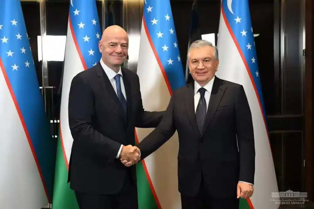 Mirziyoyev FIFA Gianni Infantino