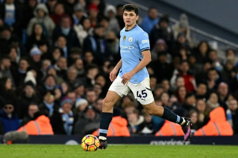 FIFA Abduqodir Husanovni tabrikladi