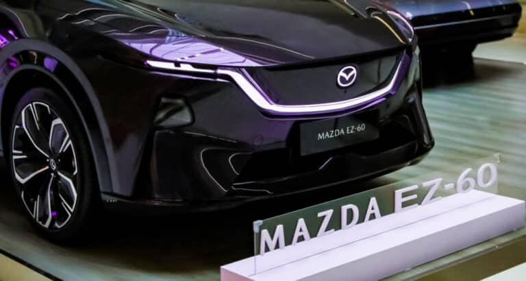 Mazda EZ-60 elektromobili uchun 30 mingdan ortiq oldindan buyurtma berildi