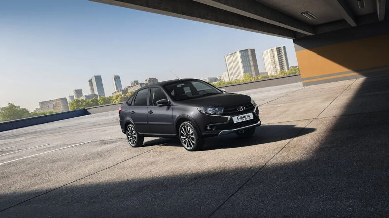 Стартовали продажи обновленной Lada Granta