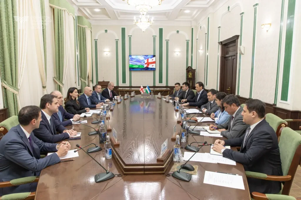 uzbekistan georgia railway