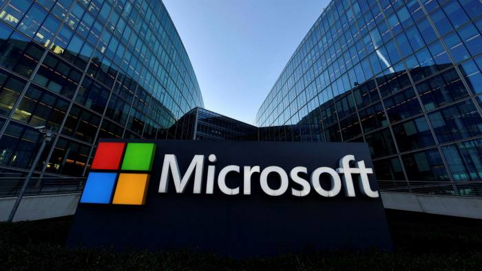 Microsoft – известная по всему миру компания, история которой начиналась в гараже