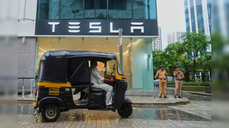 Tesla rasman Hindiston avtobozoriga kirdi