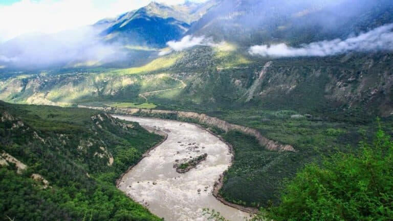 China Begins Construction of World’s Largest Hydropower Dam on Tibetan Plateau