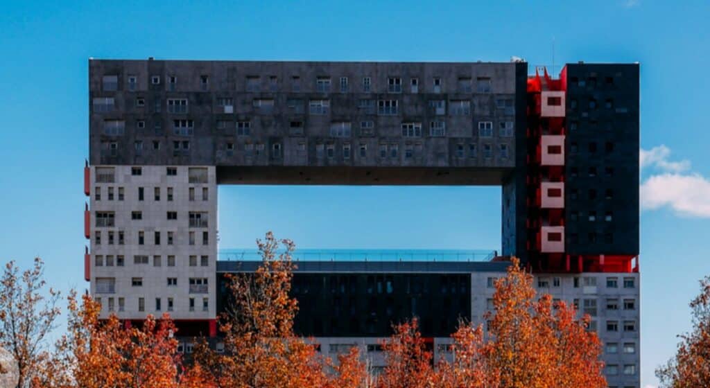 Mirador Residential Complex  monster house