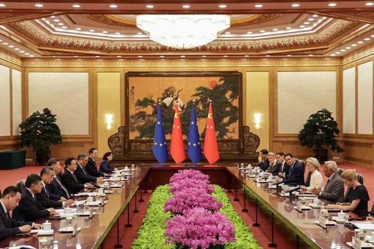 Xi Urges EU to Make “Correct Strategic Choices” as China-EU Summit Opens in Beijing