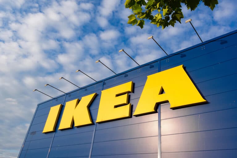 IKEA тонко намекнула на скандал с Astronomer в рекламе
